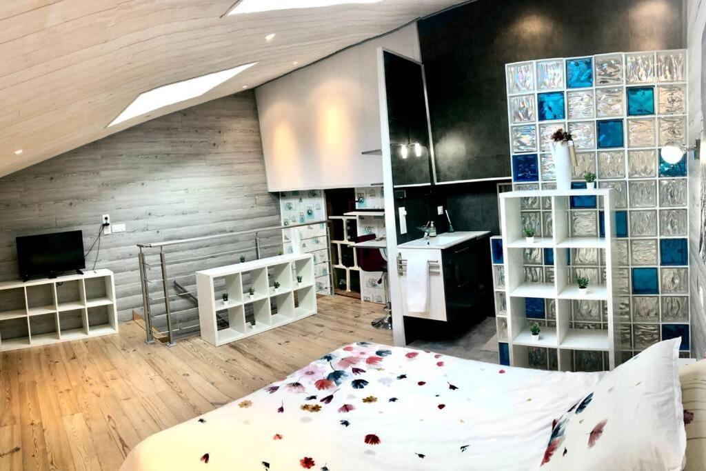 Duplex Atypique 20' De Toulouse Apartamento Leguevin Exterior foto