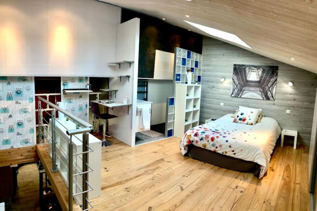 Duplex Atypique 20' De Toulouse Apartamento Leguevin Exterior foto